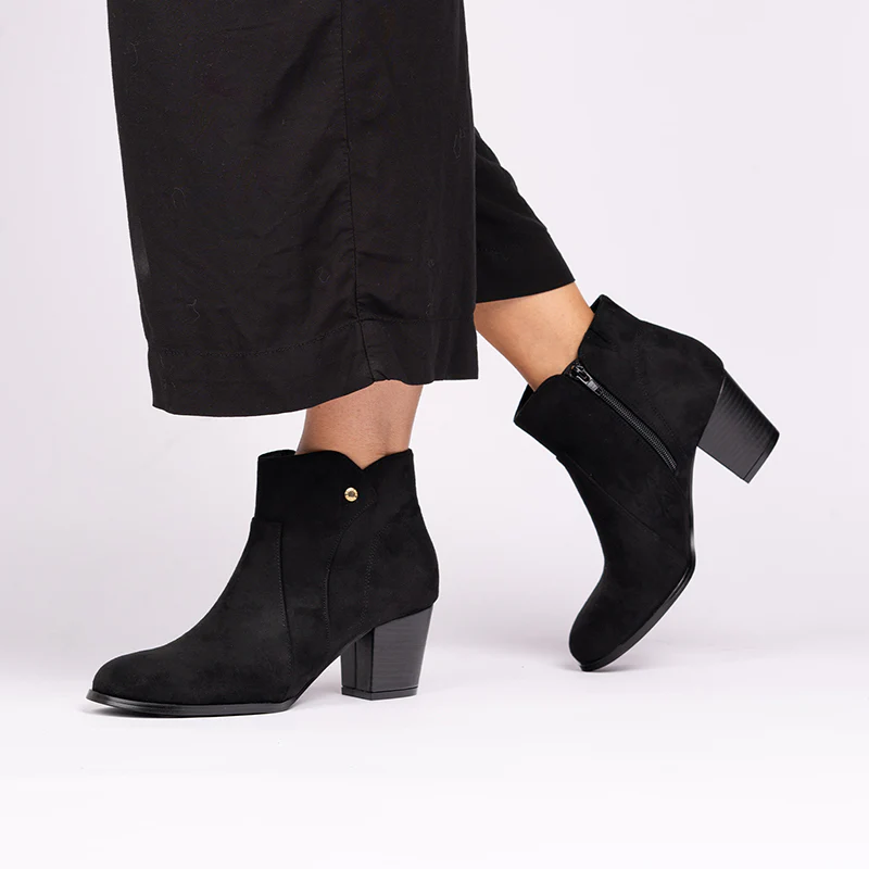 Anya Ankle Boots - Image 3
