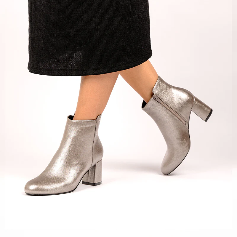 Aria Ankle Boots - Image 3